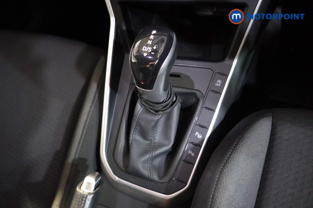 Used Volkswagen Taigo 2023 for sale - 76862760: Photo 16