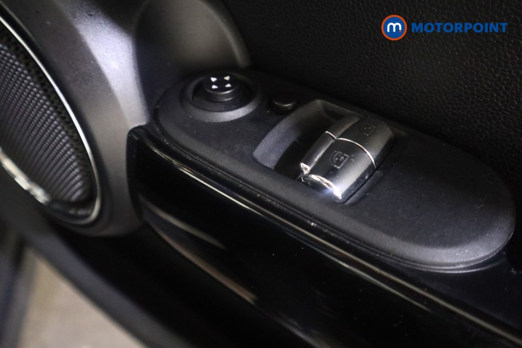 Used MINI Hatch 2019 for sale - 78122130: Photo 21