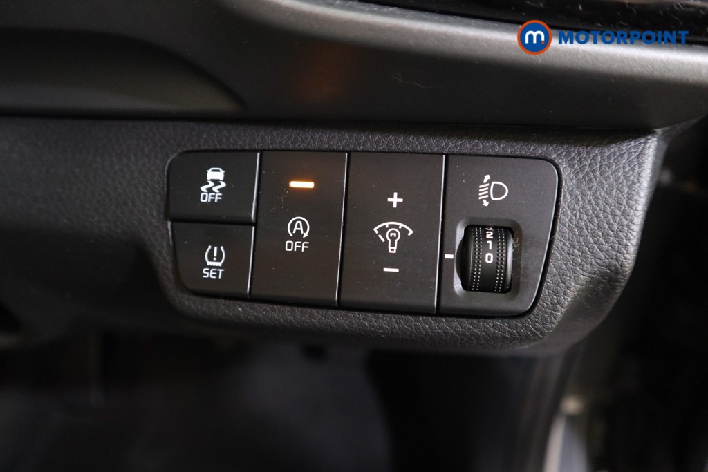 Used Kia Stonic 2023 for sale - 77763882: Photo 22