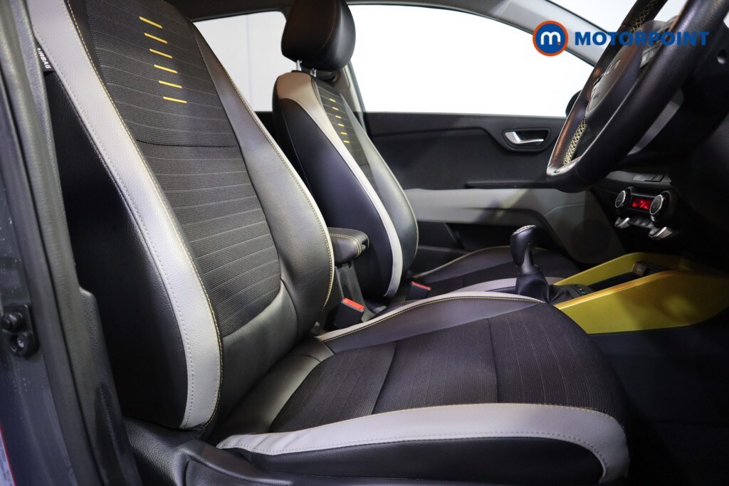 Used Kia Stonic 2023 for sale - 77763882: Photo 25