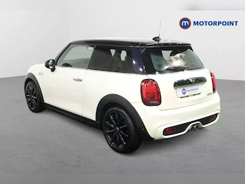 Used MINI Hatch 2018 for sale - 76460730: Photo