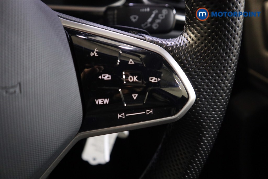 Used Volkswagen T-Roc 2022 for sale - 76209610: Photo 12