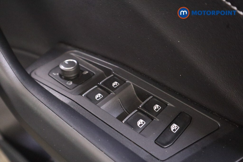 Used Volkswagen T-Roc 2022 for sale - 76209610: Photo 19