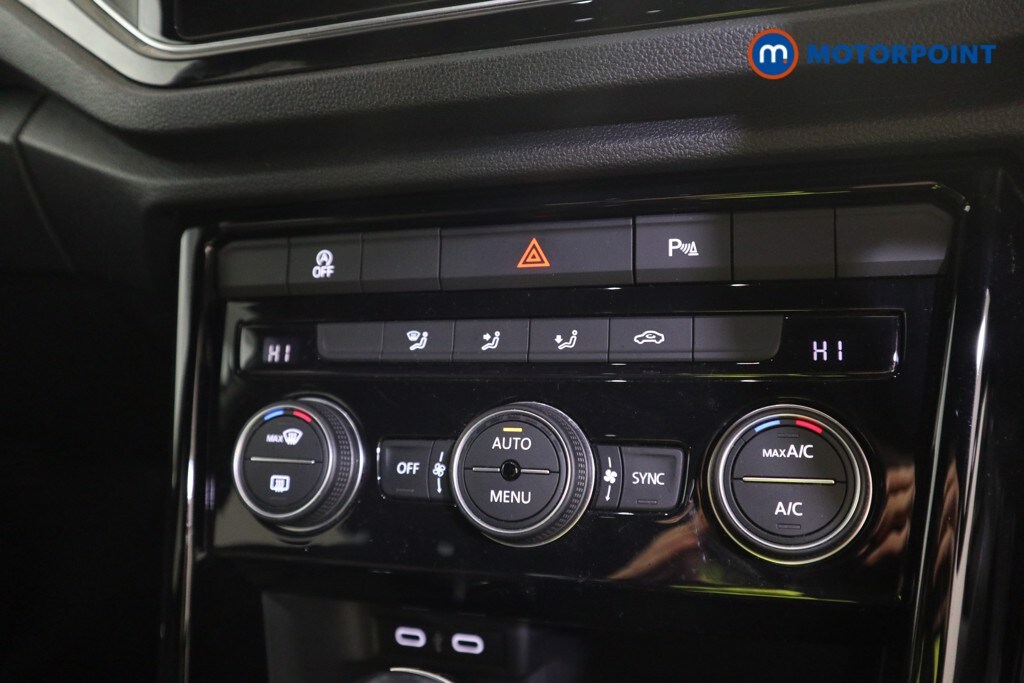 Used Volkswagen T-Roc for sale - 78144105: Photo 15