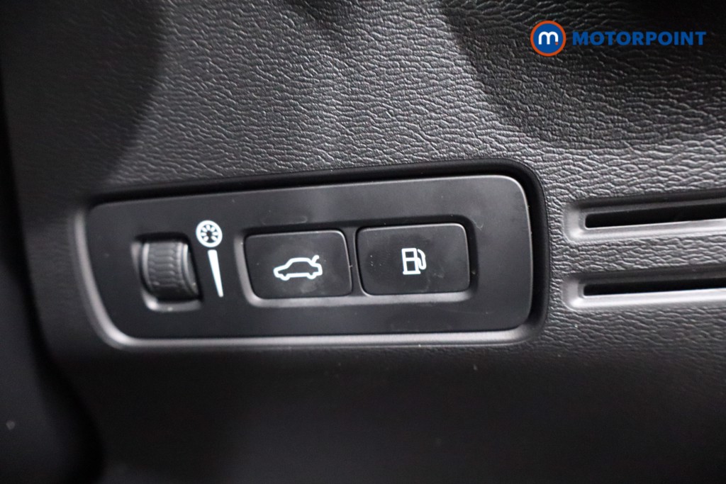 Used Volvo XC40 2022 for sale - 77312790: Photo 27