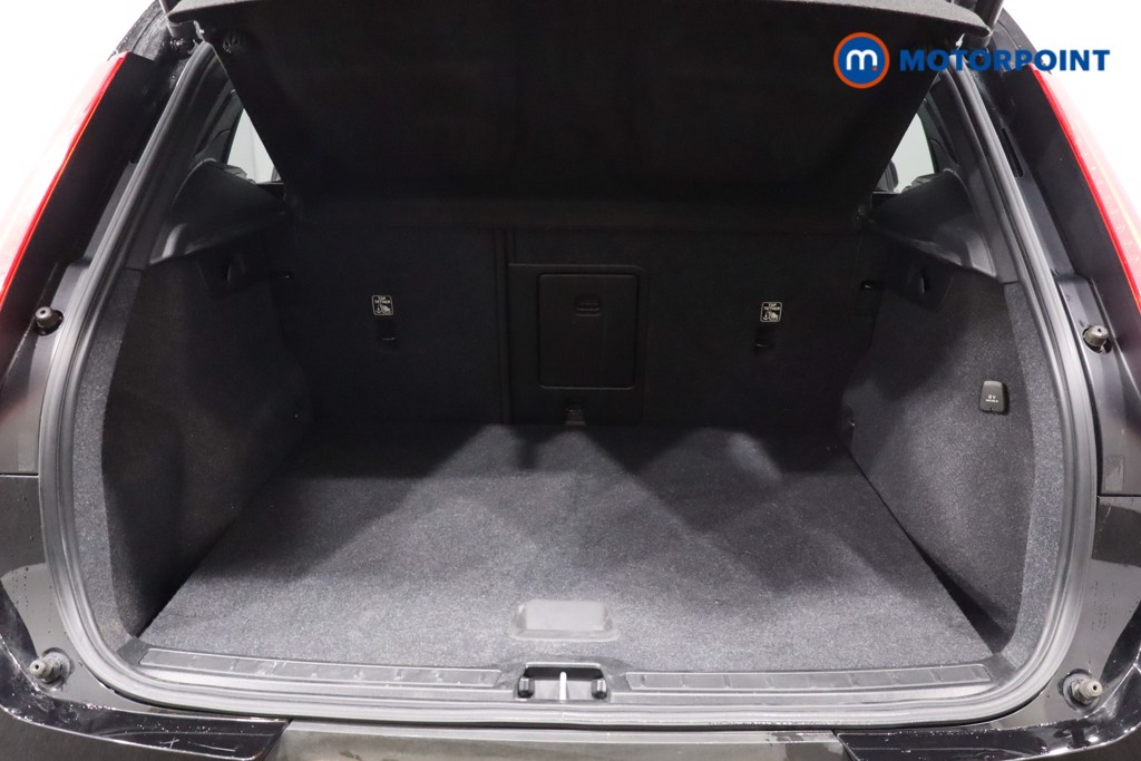 Used Volvo XC40 2022 for sale - 77312790: Photo 48