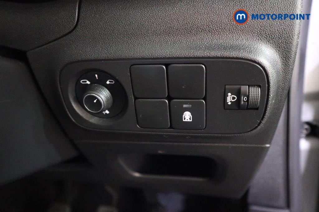 Used Citroen C3 2023 for sale - 77932107: Photo 18