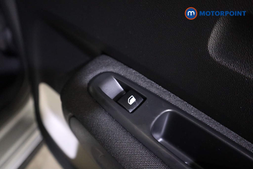 Used Citroen C3 2023 for sale - 77932107: Photo 23