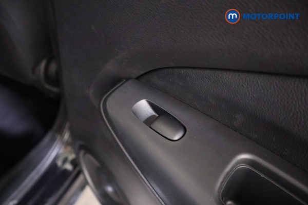 Used Nissan Juke 2024 for sale - 76322636: Photo 25