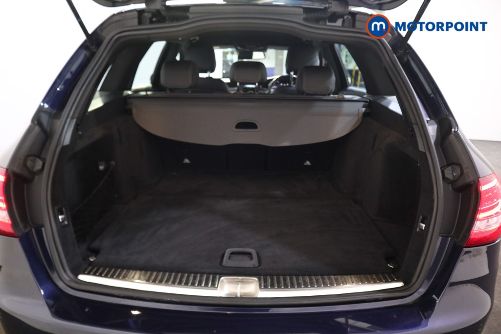 Used Mercedes-Benz C Class 2018 for sale - 77401748: Photo 27