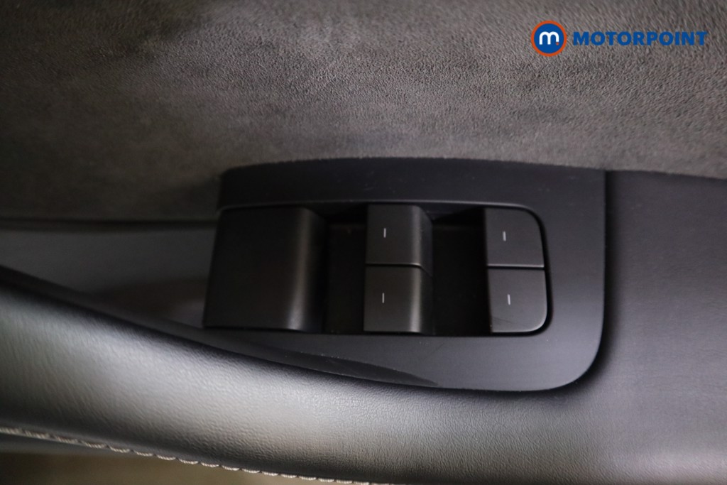 Used Tesla Model Y 2024 for sale - 78095419: Photo 24