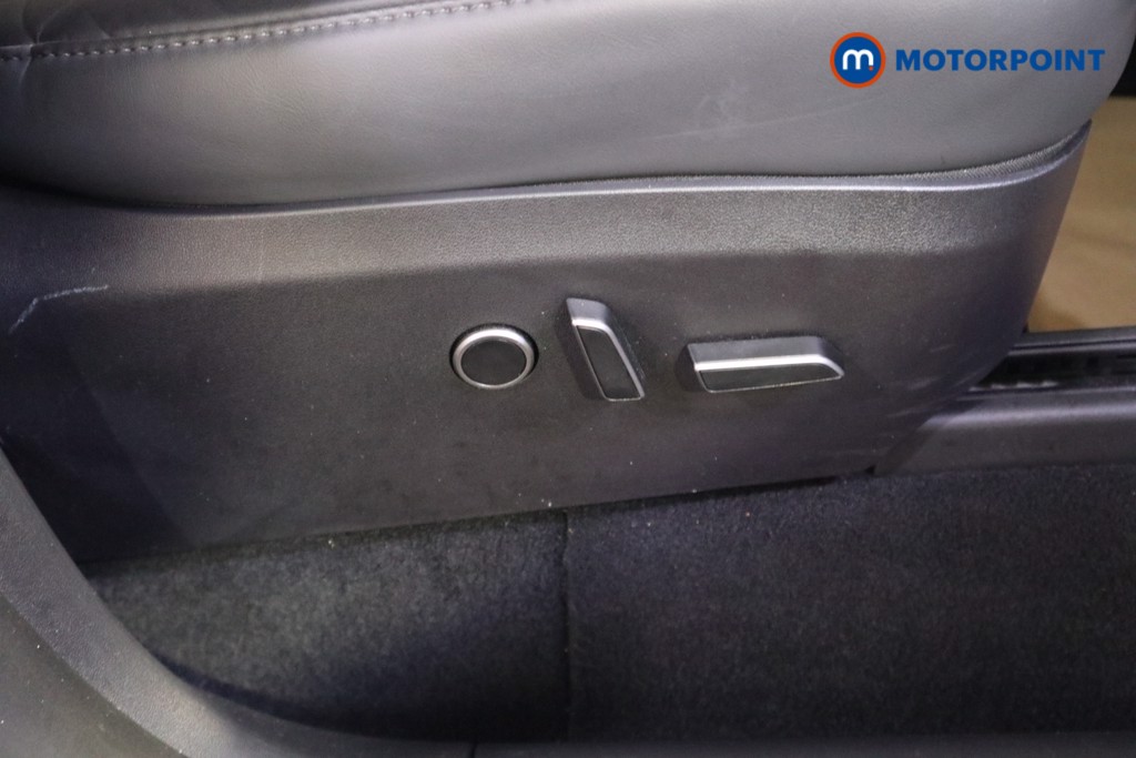 Used Tesla Model Y 2024 for sale - 78095419: Photo 26