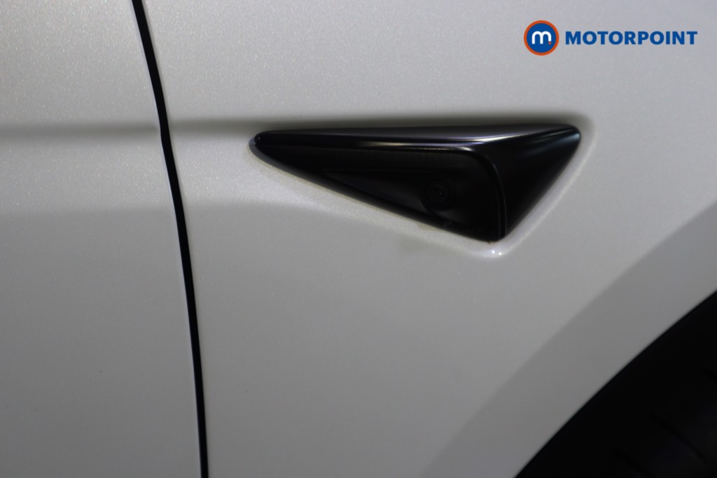 Used Tesla Model Y 2024 for sale - 78095419: Photo 44