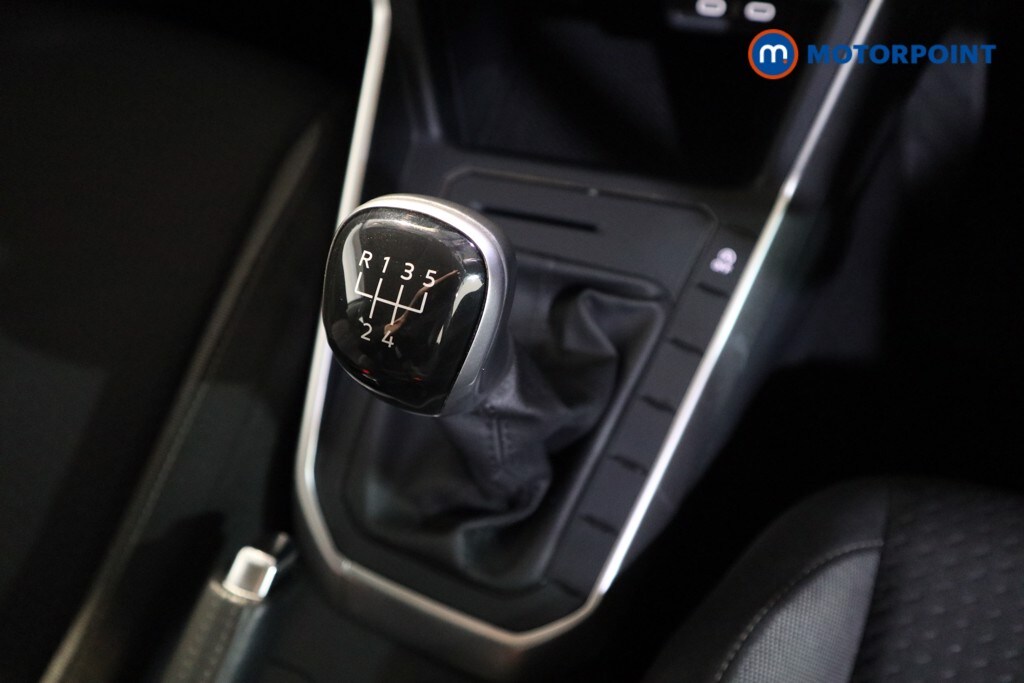 Used Volkswagen Polo 2024 for sale - 77946576: Photo 17