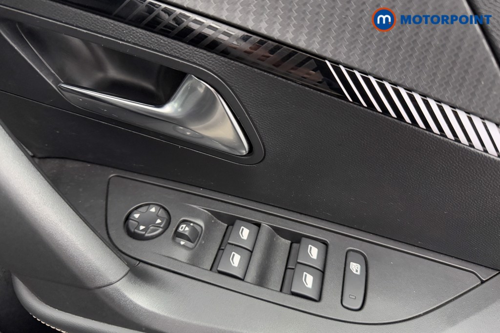 Used Peugeot 2008 2024 for sale - 77327105: Photo 27