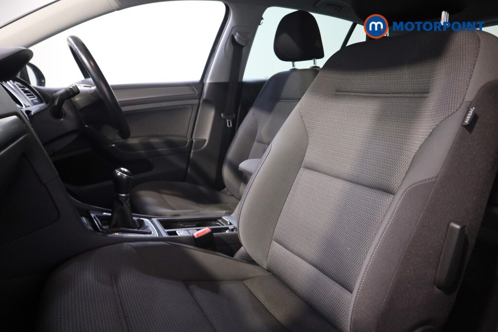 Used Volkswagen Golf 2020 for sale - 76105055: Photo 18