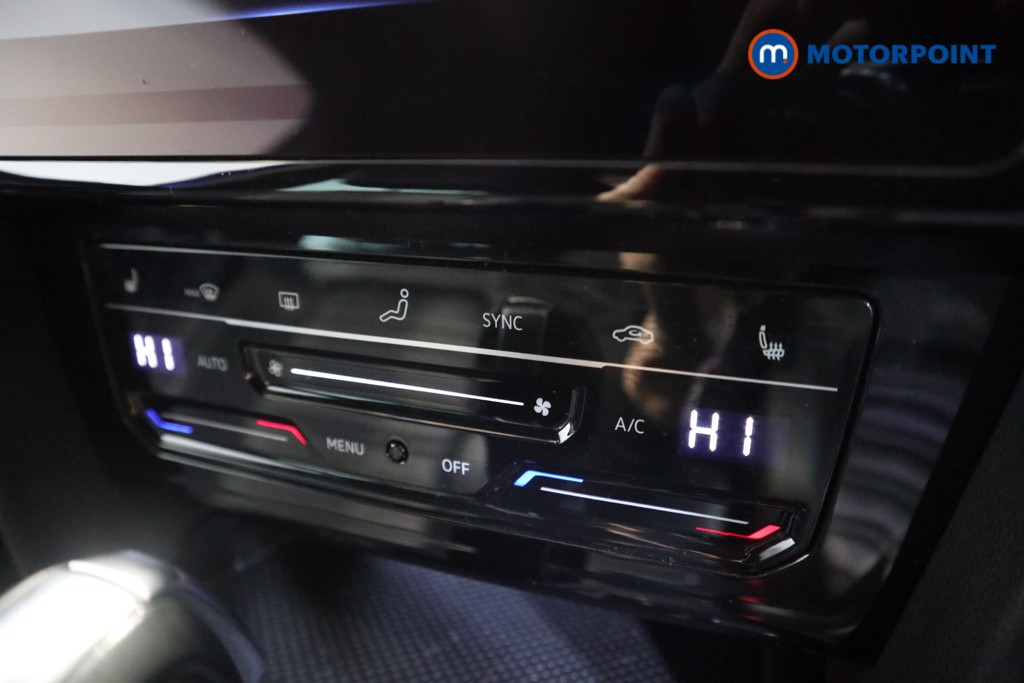 Used Volkswagen Passat 2023 for sale - 78095308: Photo 17