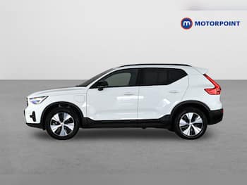 Used Volvo XC40 2023 for sale - 79704720: Photo