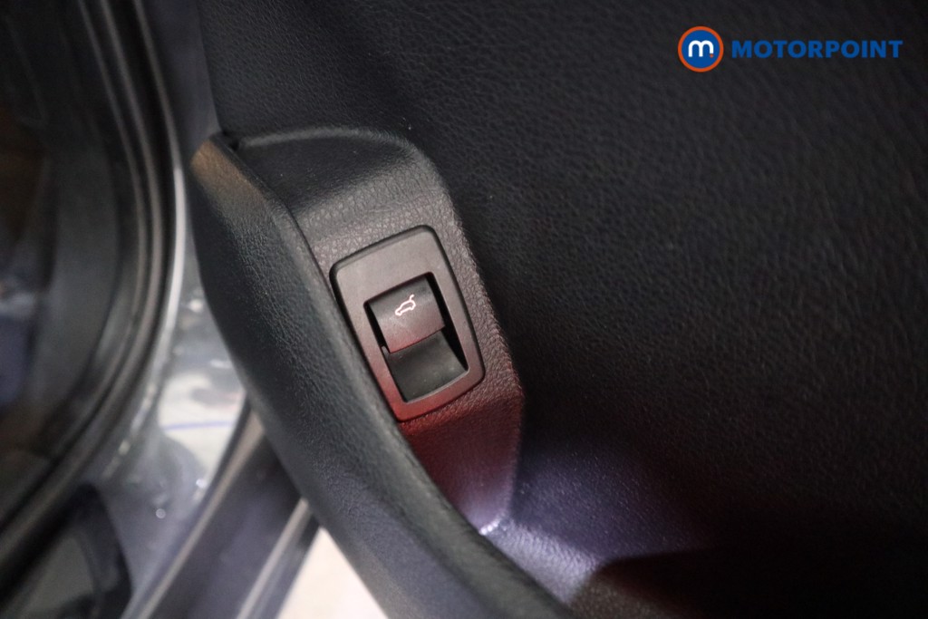 Used BMW 2 Series 2016 for sale - 76835810: Photo 20