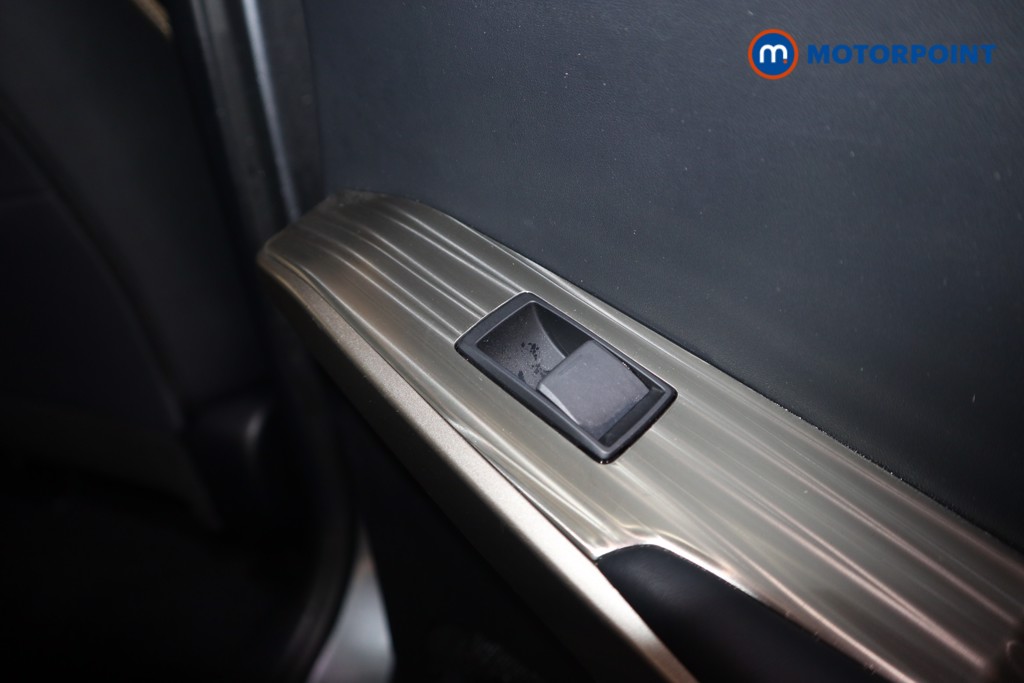 Used Lexus IS 2020 for sale - 78039939: Photo 32