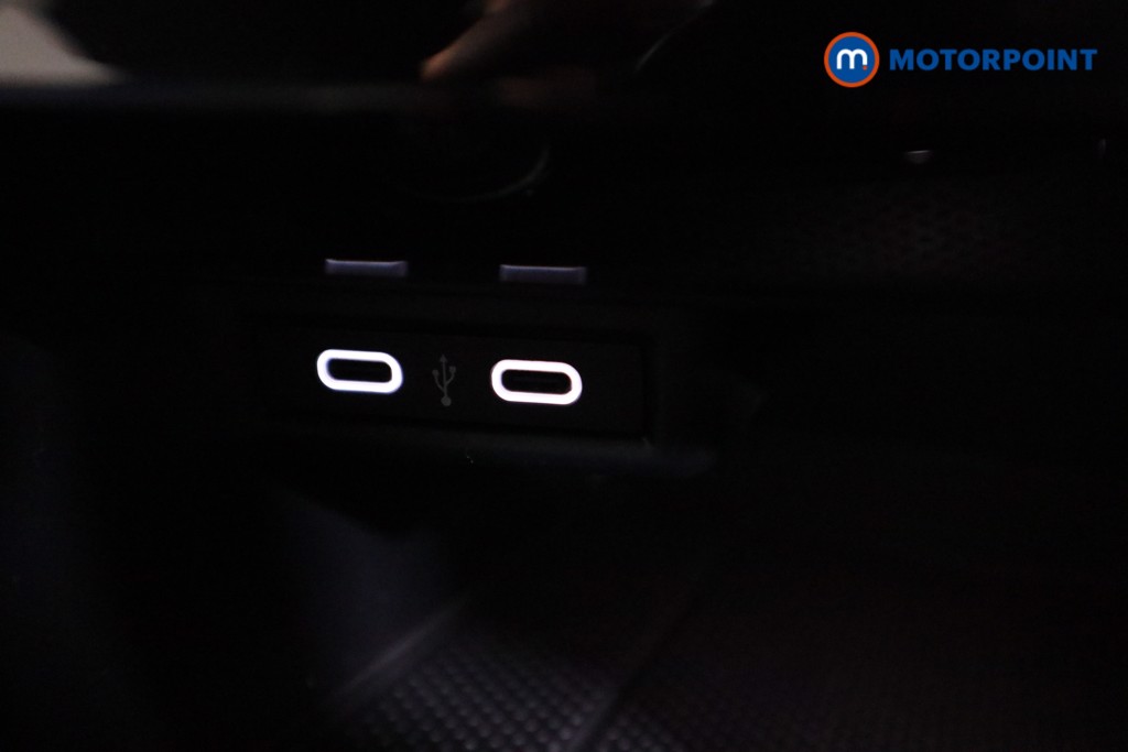 Used Volkswagen T-Roc 2022 for sale - 77301429: Photo 24