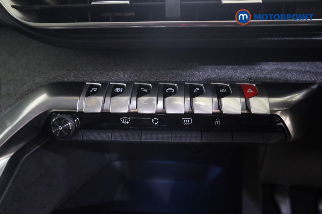 Used Peugeot 3008 2018 for sale - 77582257: Photo 16