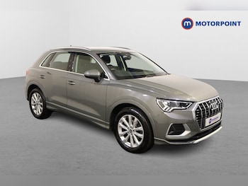 Audi - Q3