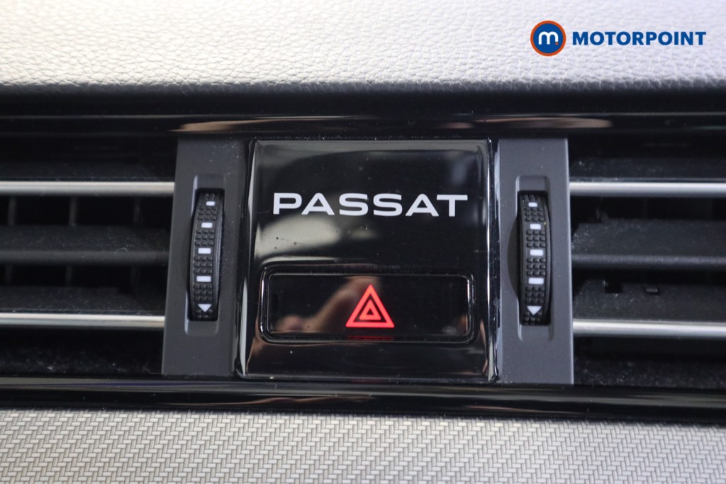 Used Volkswagen Passat 2023 for sale - 77679599: Photo 15