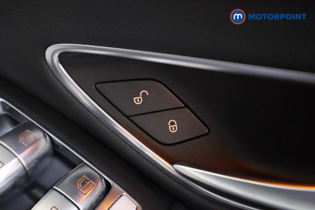 Used Mercedes-Benz C Class 2019 for sale - 77849046: Photo 21