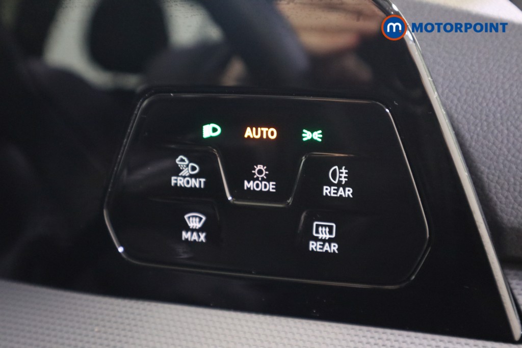 Used Volkswagen Golf 2024 for sale - 77579189: Photo 21