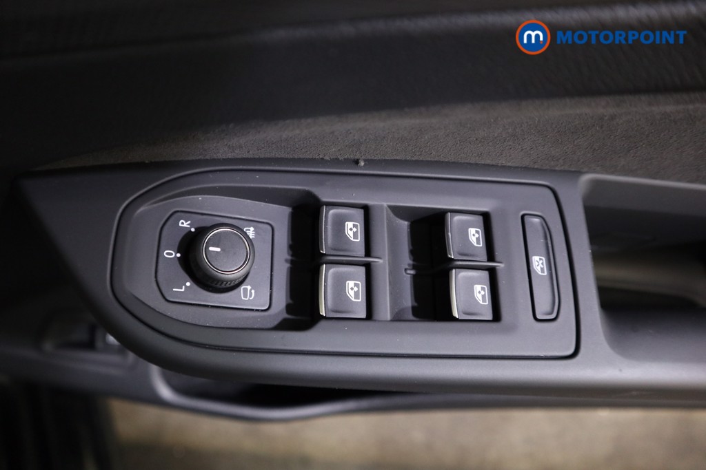 Used Volkswagen Golf 2024 for sale - 77579189: Photo 22