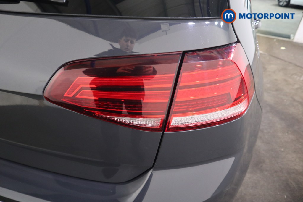 Used Volkswagen Golf 2019 for sale - 77617304: Photo 38