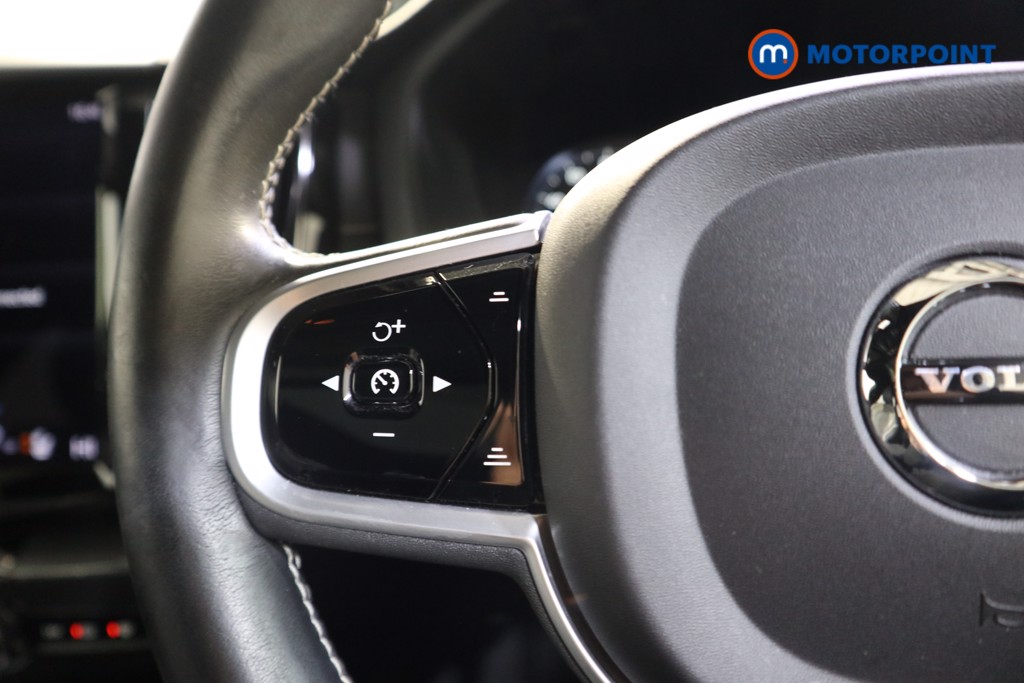 Used Volvo XC60 2021 for sale - 76835795: Photo 11