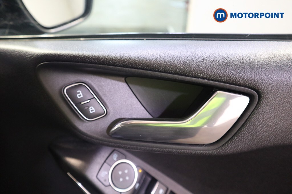 Used Ford Fiesta 2018 for sale - 78176943: Photo 24