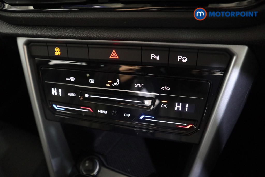 Used Volkswagen T-Roc 2023 for sale - 78095447: Photo 15