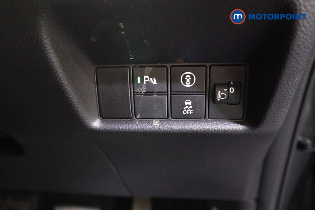 Used Honda Jazz 2021 for sale - 76985088: Photo 19