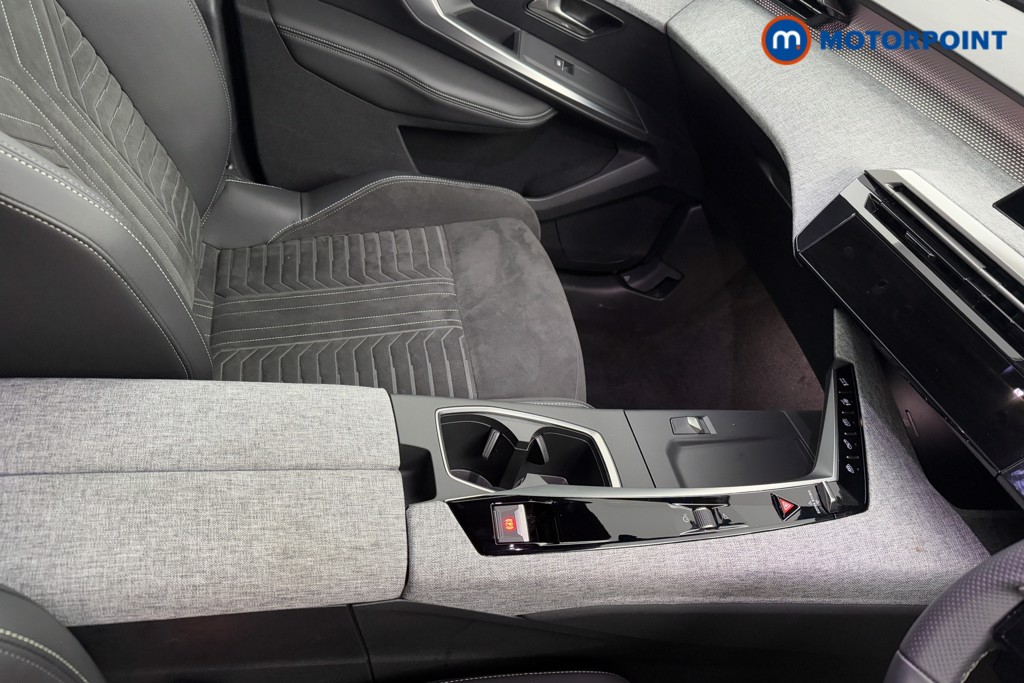 Used Peugeot 3008 2024 for sale - 76985125: Photo 27