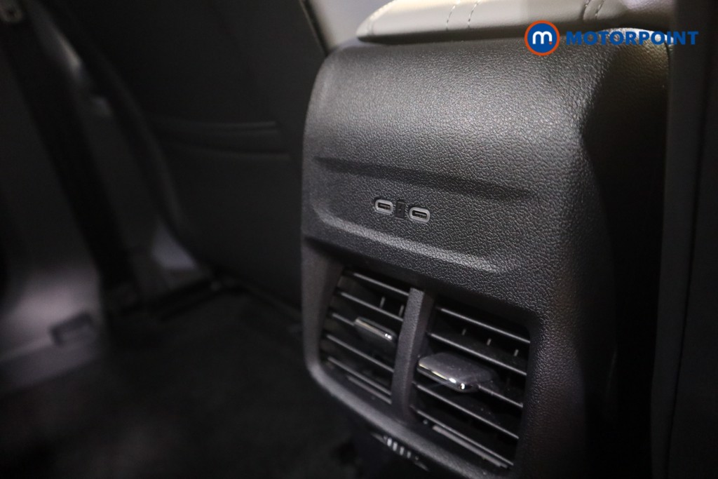 Used Ford Explorer 2025 for sale - 76685210: Photo 25