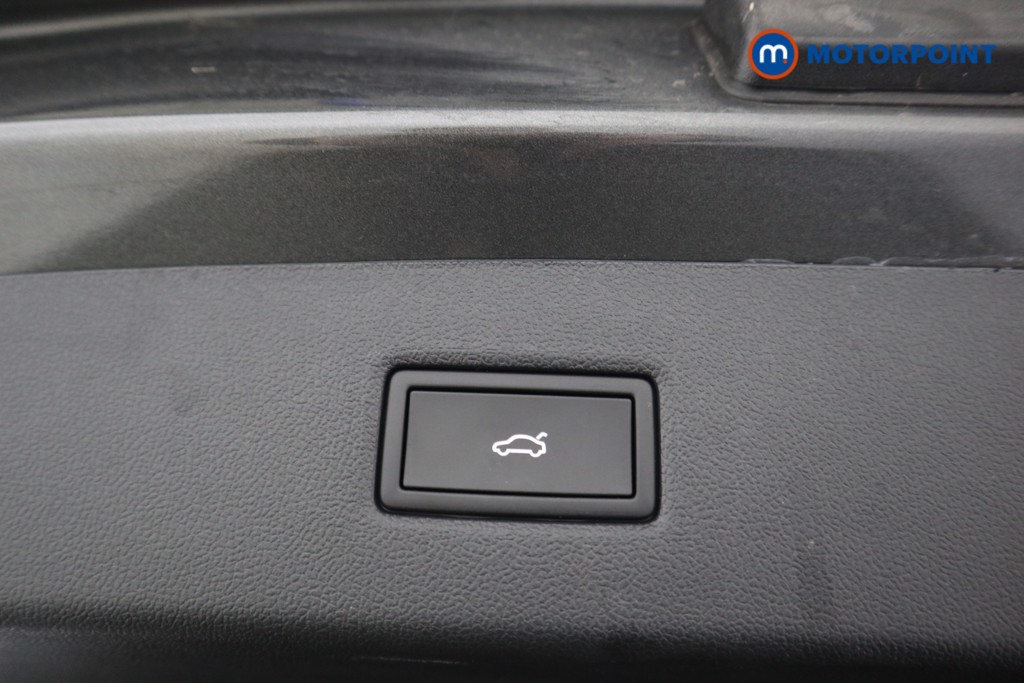 Used Ford Explorer 2025 for sale - 76685210: Photo 28