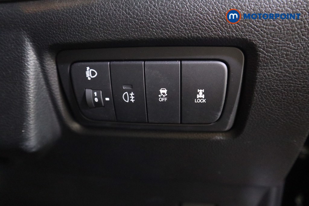 Used Ssangyong Korando 2017 for sale - 77207889: Photo 19