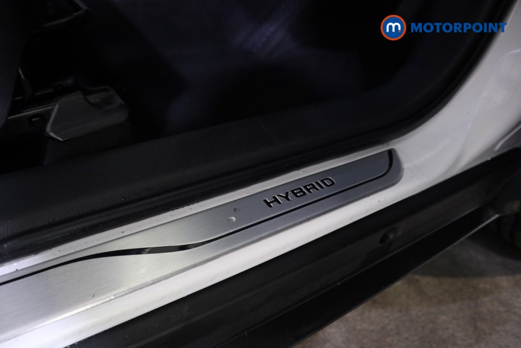 Used Toyota Yaris Cross 2023 for sale - 76628320: Photo 11