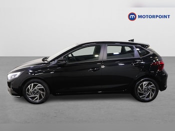 Used Hyundai i20 2024 for sale - 77493571: Photo