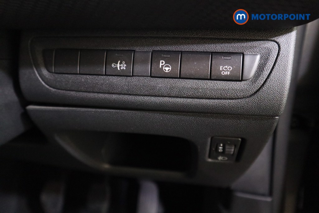 Used Peugeot 208 2019 for sale - 77006213: Photo 17