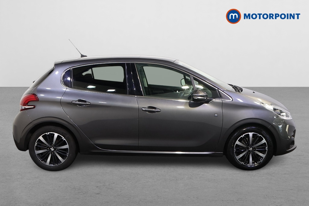 Used Peugeot 208 2019 for sale - 77006213: Photo 8