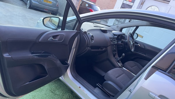 Used Vauxhall Meriva 2012 for sale - 75330137: Photo 11