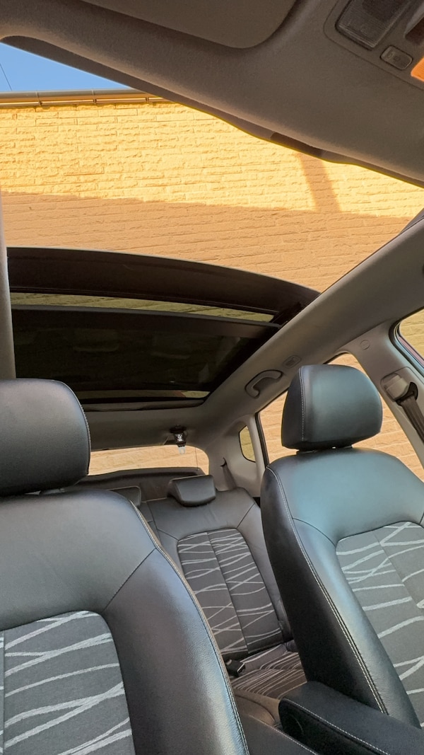 Used Kia Venga 2012 for sale - 75330113: Photo 13