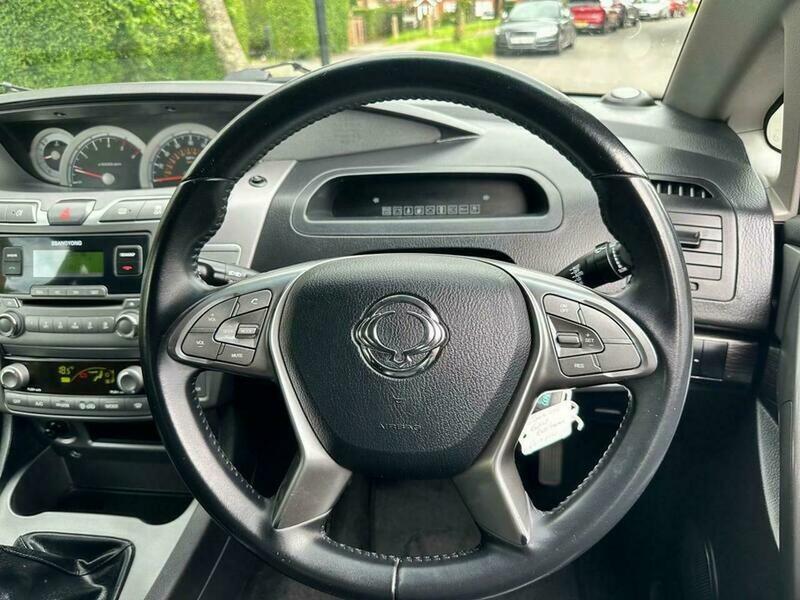 Used Ssangyong Turismo 2017 for sale - 76878191: Photo 33