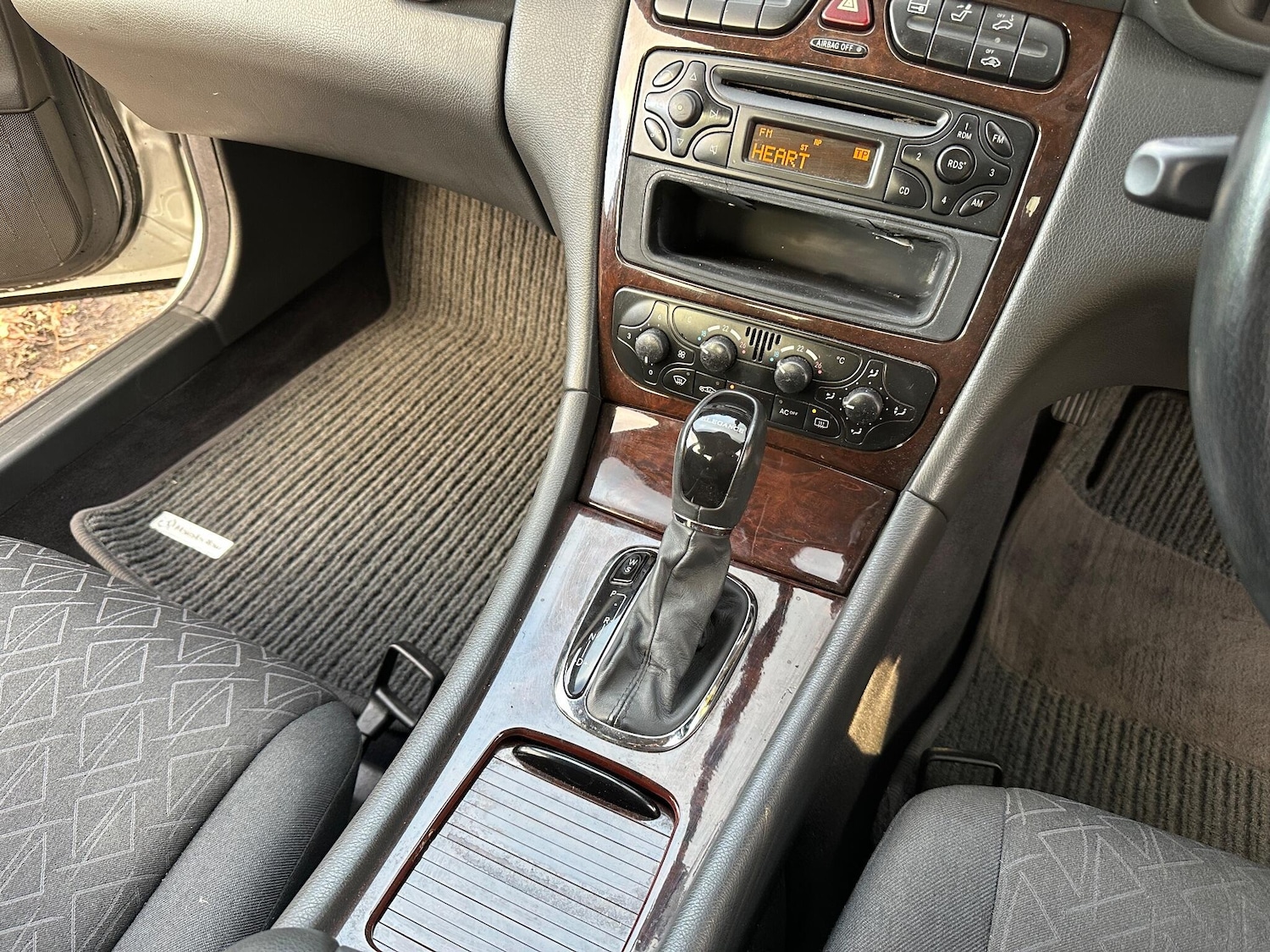 Used Mercedes-Benz C Class 2003 for sale - 76152449: Photo 15