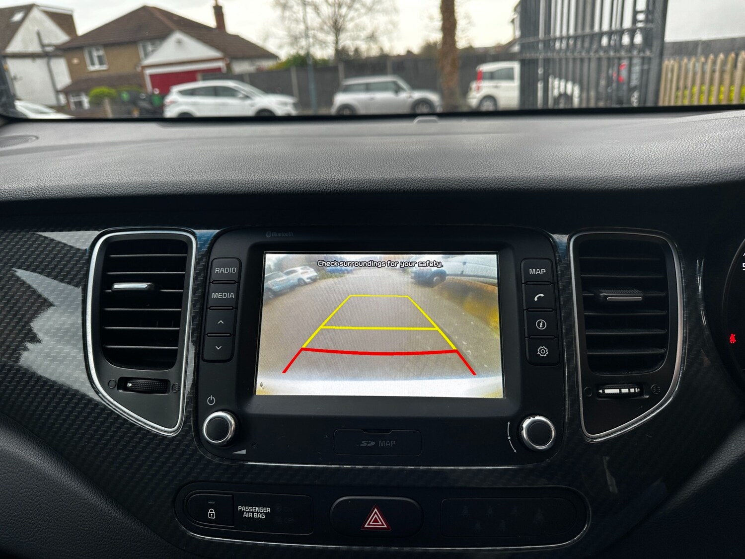 Used Kia Carens 2017 for sale - 78109014: Photo 40