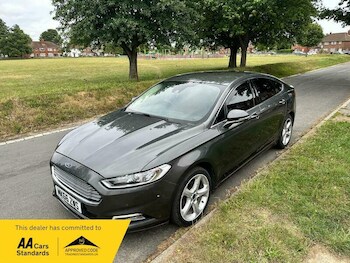 Used Ford Mondeo 2016 for sale - 76153113: Photo